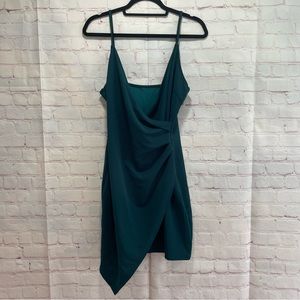 ASYMMETRICAL GREEN WRAP DRESS M